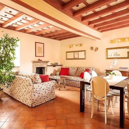 Principessa Trevi Apartamento Roma