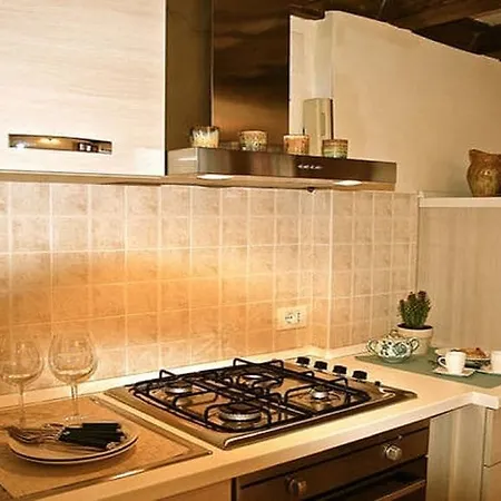 Principessa Trevi Apartment *